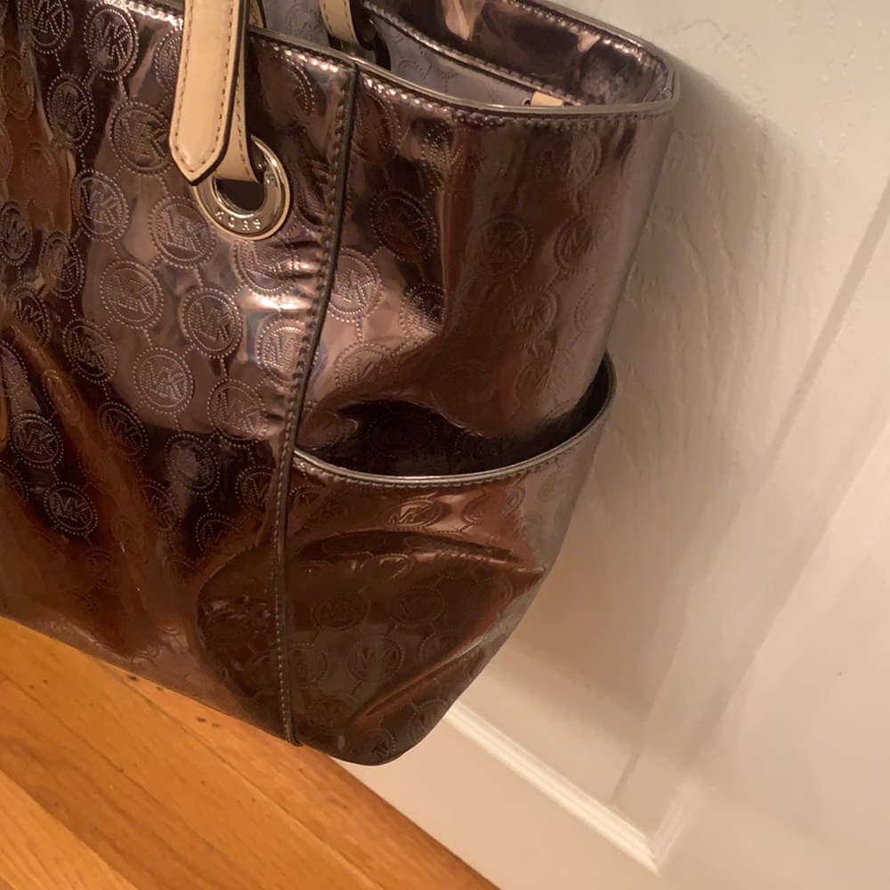Michael Kors Tote Handbag - Picture 4 of 5